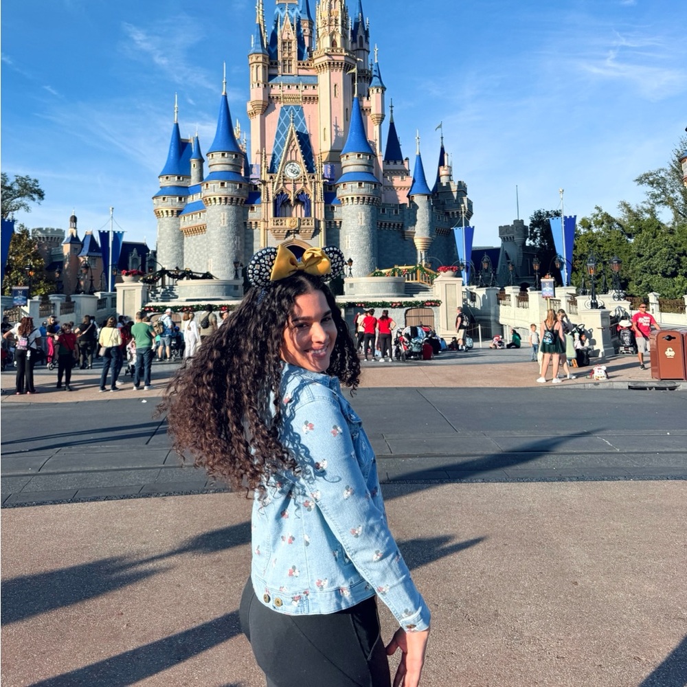 My name is Ashley! Welcome!